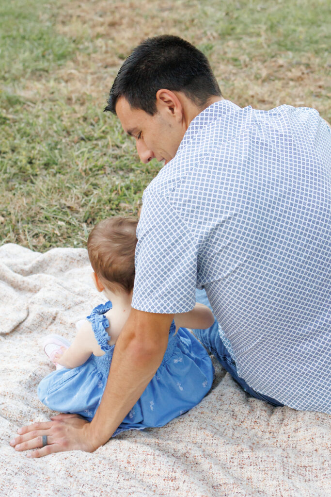 Family portrait of dad and daughter by a Huntsville family photographer