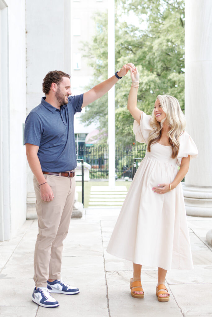 Maternity photos in Huntsville