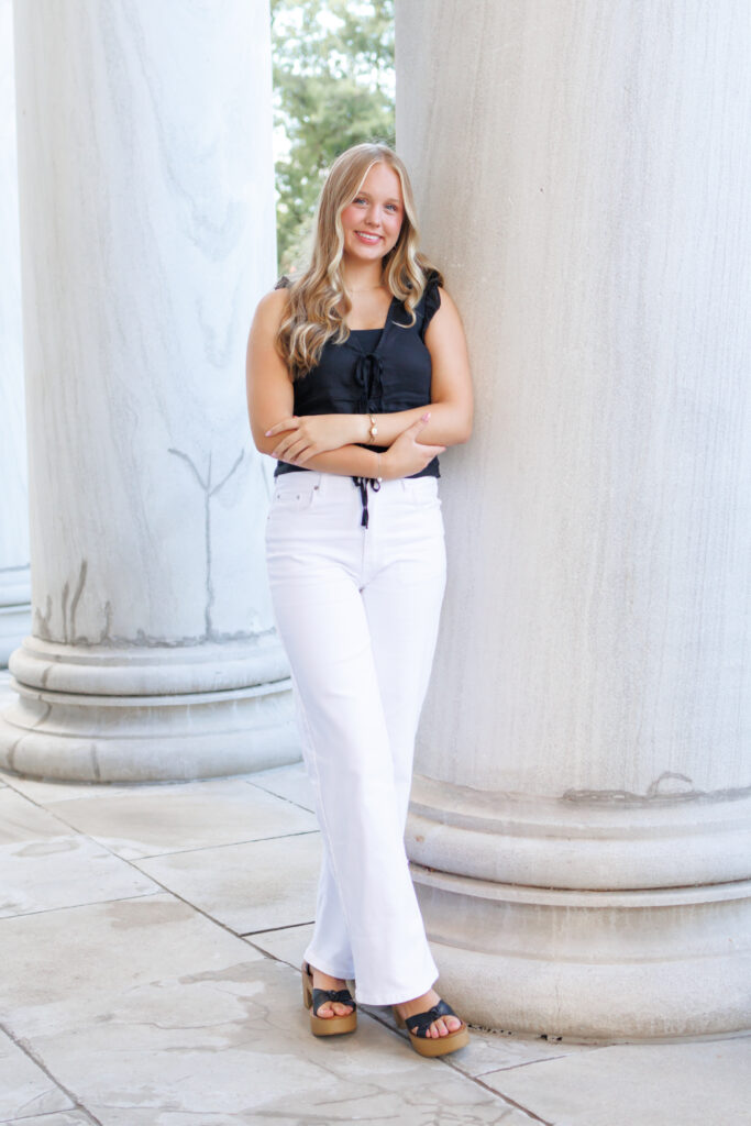 senior pictures photographer in Huntsville